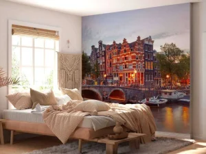 Online Amsterdamse grachtenpanden met boten op de voorgrond fotobehang Steden | Architectuur