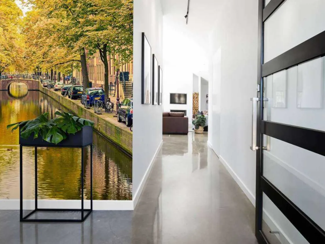 brug_over_een_kanaal_in_a_4.webp Best Brug over een kanaal in Amsterdam fotobehang Steden | Architectuur
