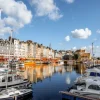 Discount De haven van Honfleur in de ochtend fotobehang Transport | Architectuur
