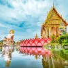 Discount De Wat Plai Laem Boeddhistische tempel met standbeelden fotobehang Architectuur
