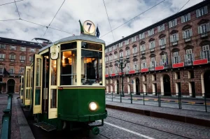 Fashion Groene tram in Turijn fotobehang Transport