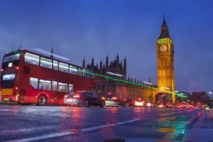 Discount Het Londens verkeer in de avond fotobehang Transport | Architectuur