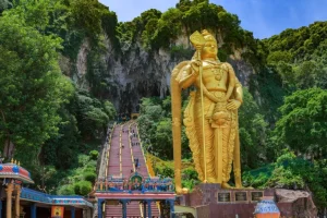Discount Het Sri Murugan standbeeld in Maleisië fotobehang Architectuur