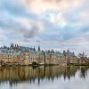 Online Hofvijver in Den Haag fotobehang Steden | Architectuur