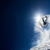 Discount Snowboarder maakt een backflip fotobehang Tienerkamer | Sport