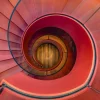 Sale Spiraalvormige rode trap fotobehang Kunst & Design | Architectuur