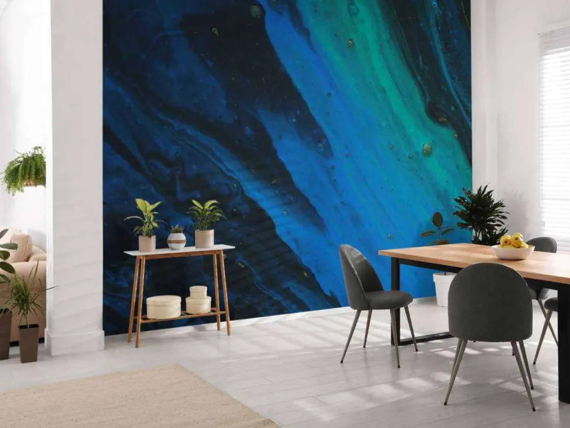 structuur_met_blauwe_en_g_3.webp Clearance Structuur met blauwe en groene accenten fotobehang Gang | Oppervlakten