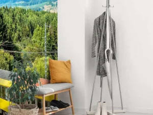 Online Trein door een bos in Slowakije fotobehang Transport