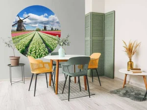 Outlet Tulpenveld onder een bewolkte hemel fotobehang Steden | Architectuur
