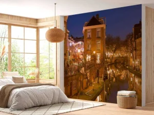 Clearance Utrechtse gracht in de avond fotobehang Architectuur