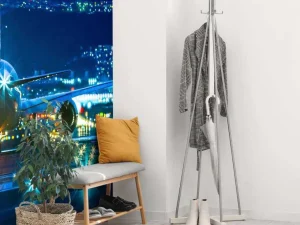 Online Vliegtuig op een verlicht vliegveld fotobehang Tienerkamer