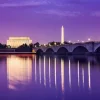 New Washington met een paars effect fotobehang Architectuur